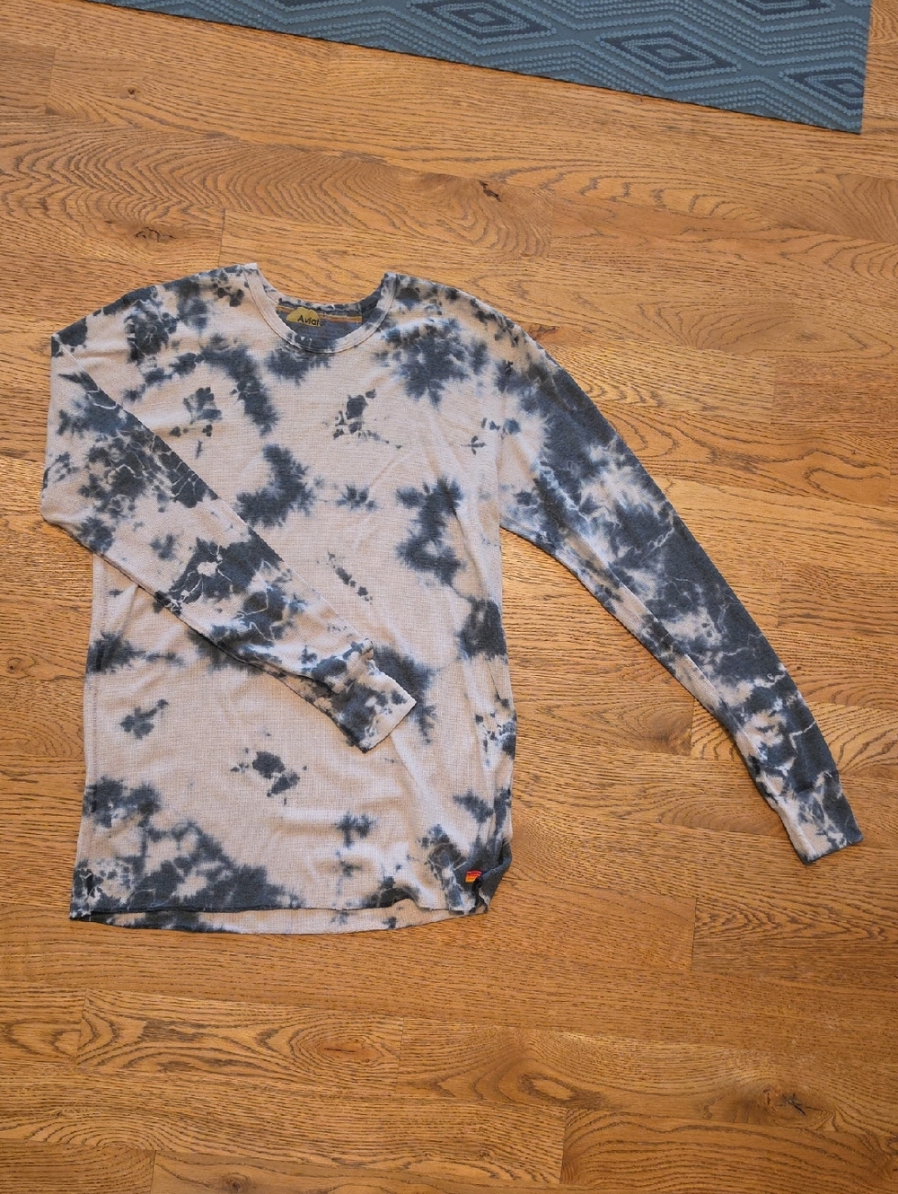 Aviator Nation Gray and Black Tie-Dye Long Sleeve Crewneck